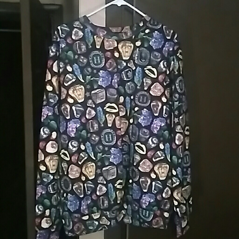 Long sleeve shirt